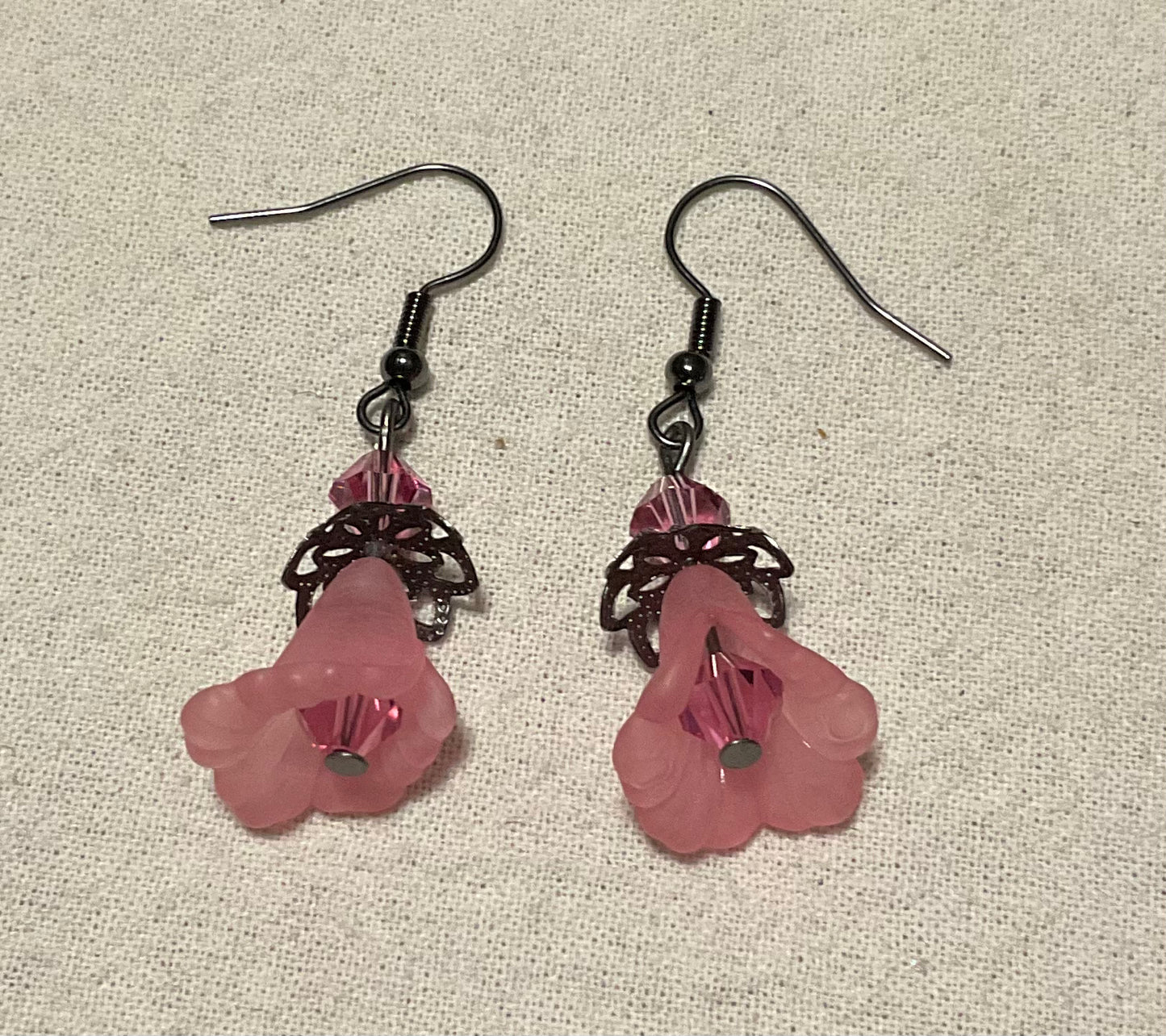 Petite Fancy Calla Lily Flower Drop Earrings, Style #14, Black