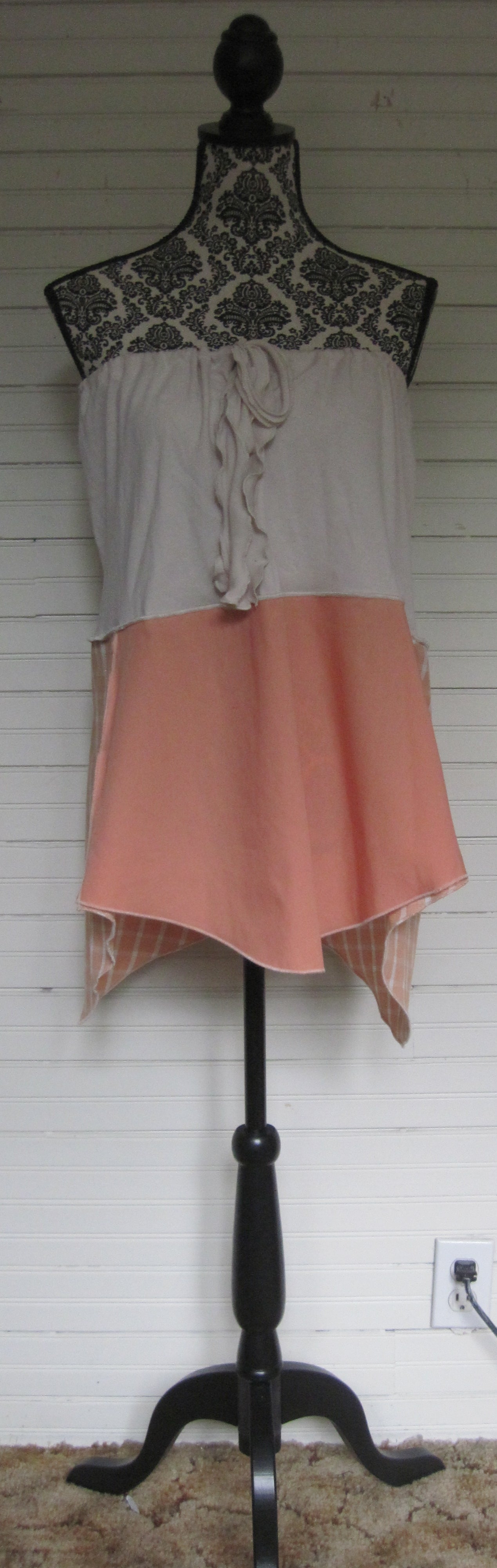 Cream & Peach Drawstring Skirt / Top (M/L)