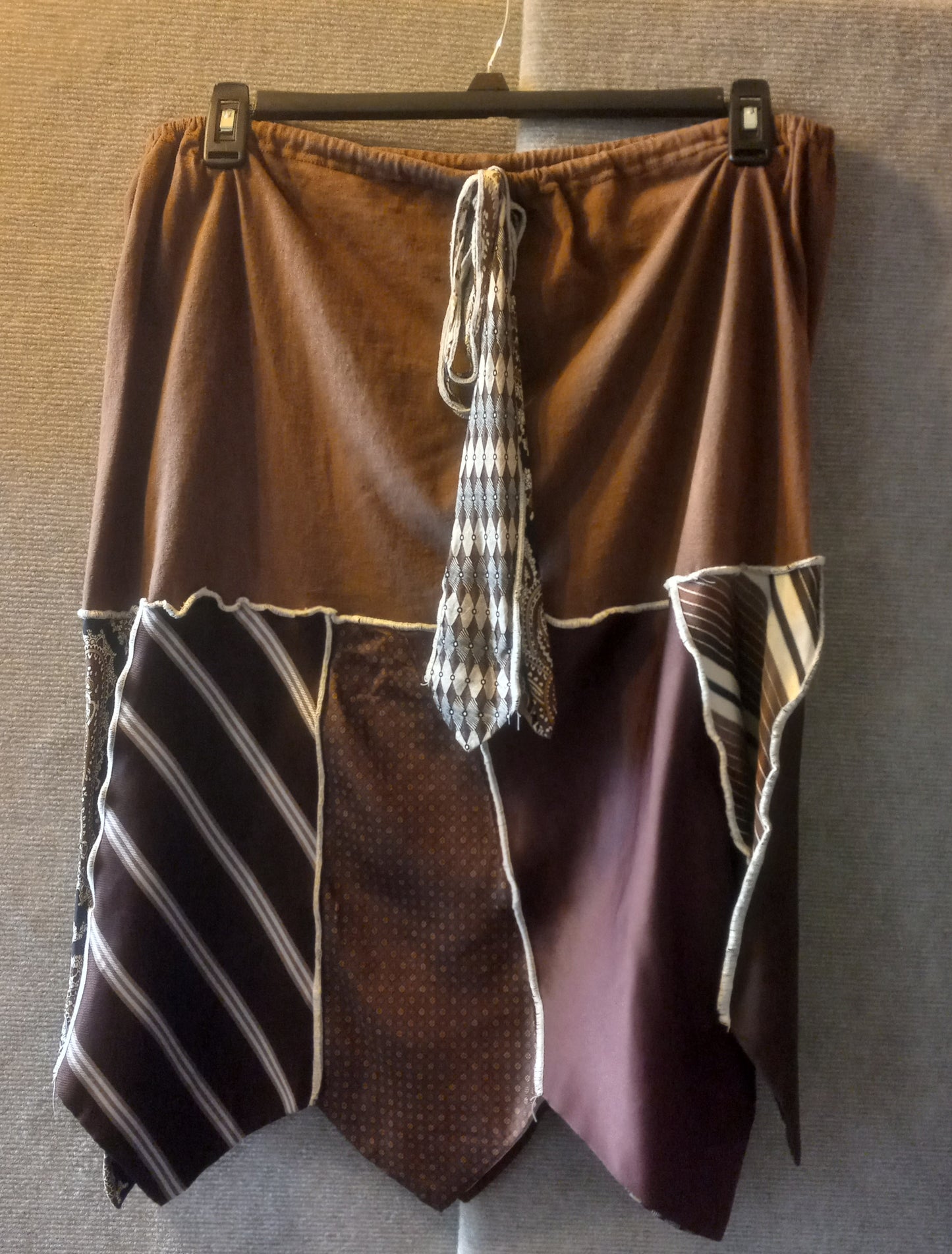 Tan & Brown NeckTie Skirt /Top (L/XL)