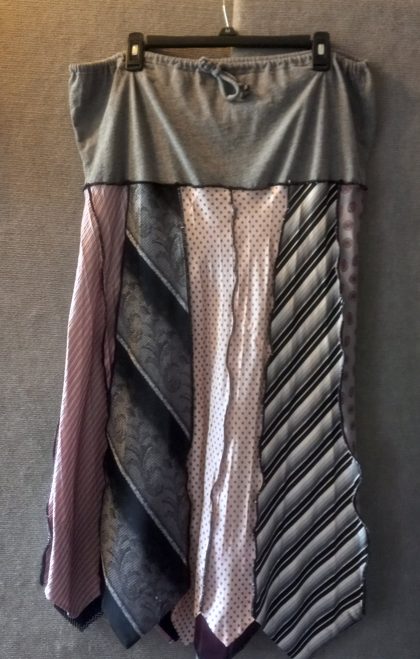 Grey & Pink NeckTie Skirt /Top (S/M)